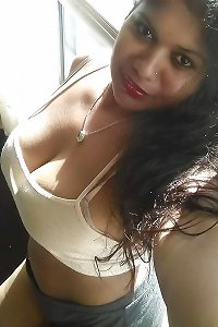 MAST PUNJABAN BHABHI